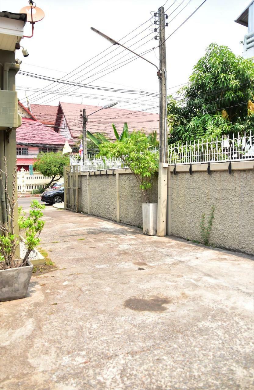 Baan Rare Guesthouse Udon Thani Exteriér fotografie